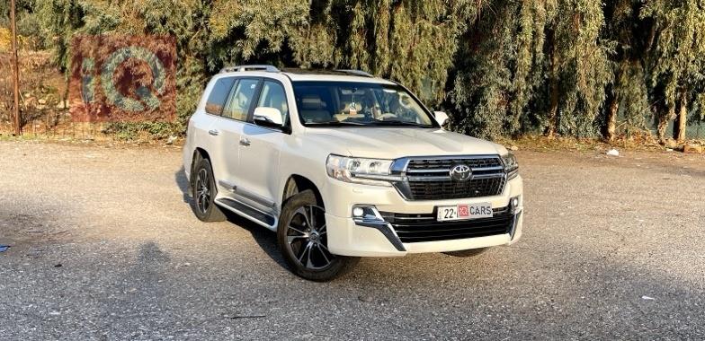 تويوتا لاندكروزر